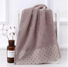 Load image into Gallery viewer, Inyahome Set of 1/4/6/10 Monogrammed Towels Sets Embroidered Luxury Large Bath Hand Face Towels Sets Personalized Gift Towels