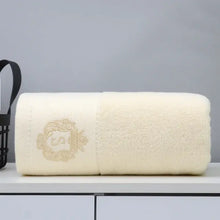 Load image into Gallery viewer, Inyahome Set of 1/4/6/10 Monogrammed Towels Sets Embroidered Luxury Large Bath Hand Face Towels Sets Personalized Gift Towels