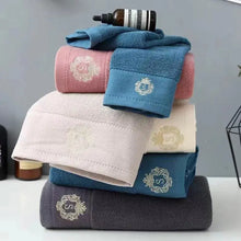 Load image into Gallery viewer, Inyahome Set of 1/4/6/10 Monogrammed Towels Sets Embroidered Luxury Large Bath Hand Face Towels Sets Personalized Gift Towels